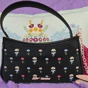 Betsey Johnson NWT Flower and Bow Purse